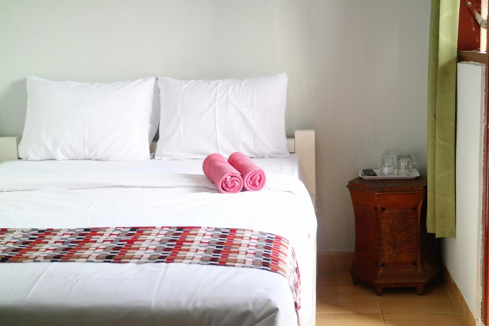 The Homey Rooms And Tours Gandok Esterno foto